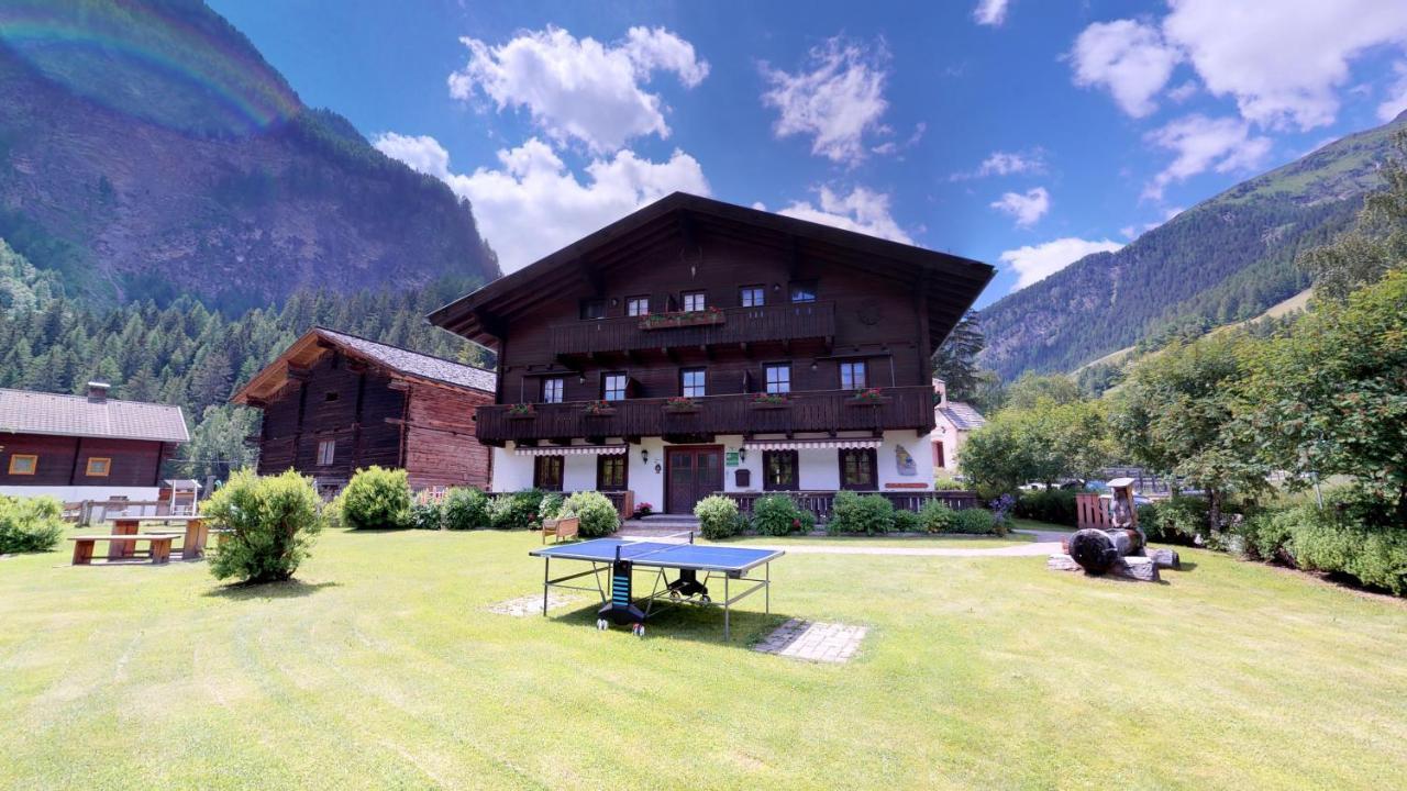 Familienparadies Wolfgangbauer Heiligenblut Exterior foto